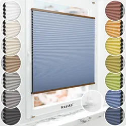 Bezinwazyjne plisy okienne Rząska® na wymiar o strukturze plastra miodu kolekcja Honeycomb w kolorze Lodowy Ocean, jasnoniebieskim z profilem dębowym.