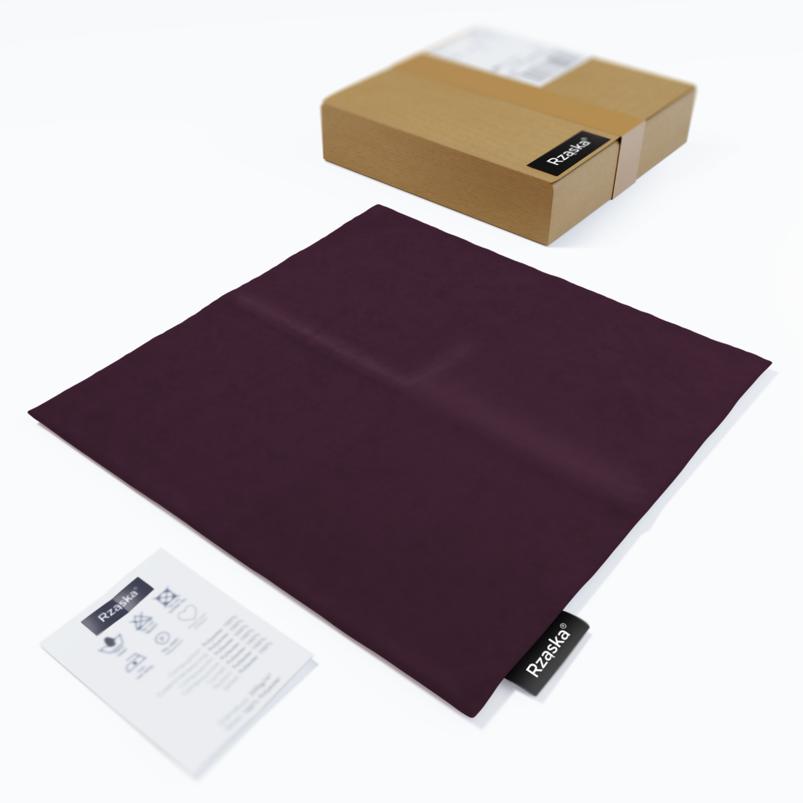 Dekoracyjne poszewki na poduszki Rząska® w rozmiarze 40x40 cm, przytulne i miękkie z kolekcji Millenium Velvet w kolorze Plum, fioletowym.