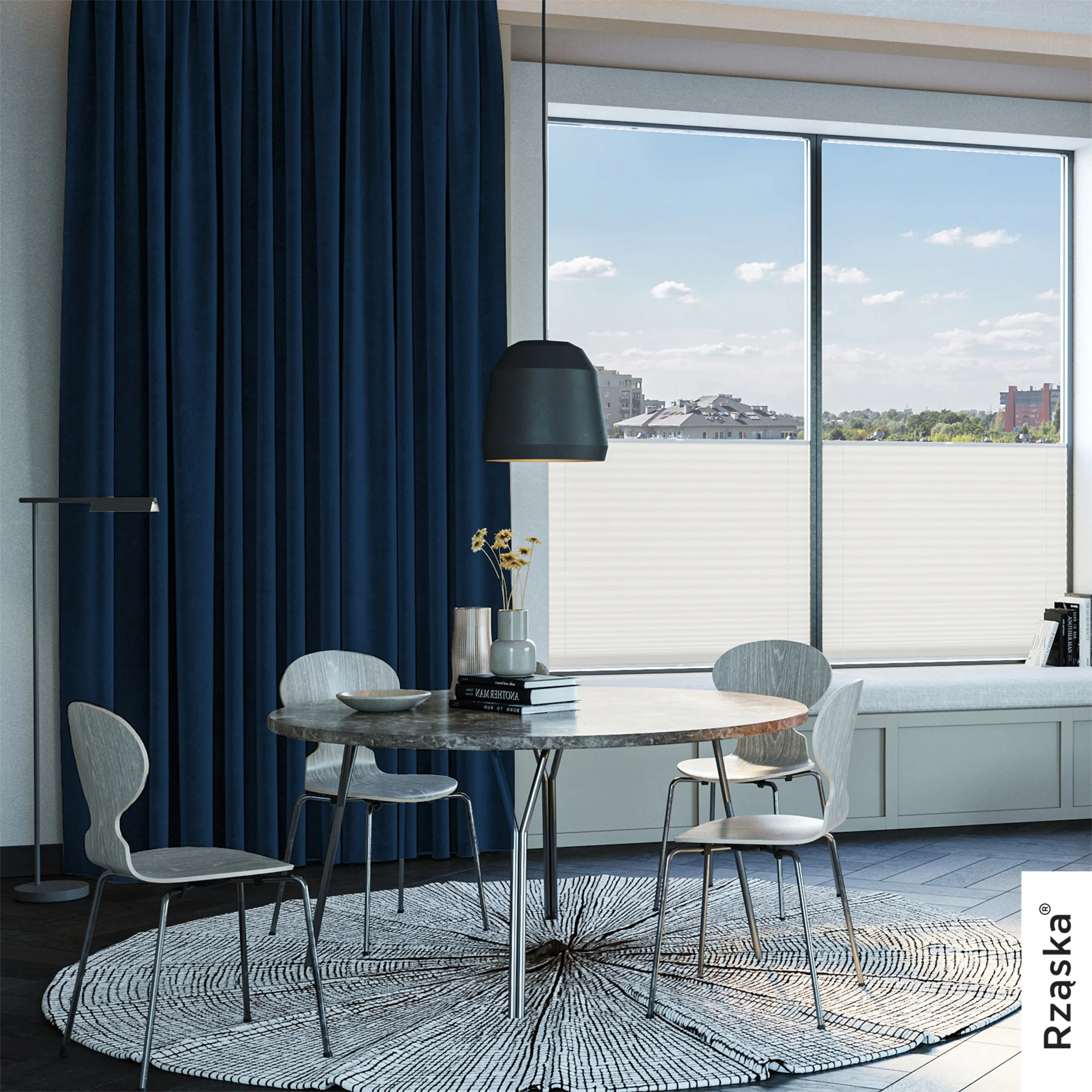 Zasłony zaciemniające Rząska® na przelotkach z kolekcji Millenium Velvet, 1 sztuka szyta na wymiar w kolorze Royal Blue, niebieskim.